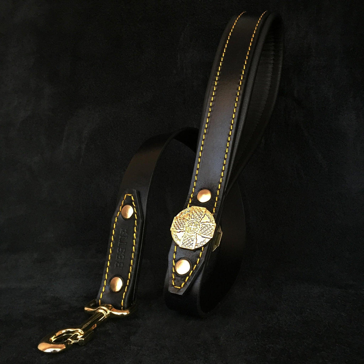 Maximus Leather Dog Leash — Black & Gold